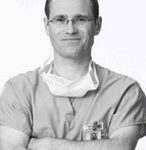 Dr. Christian Murray headshot